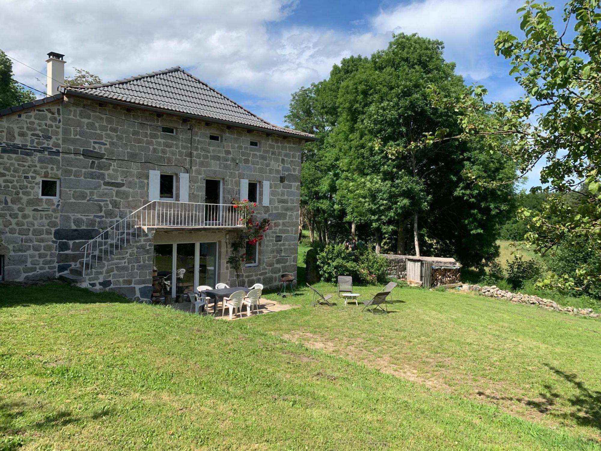 Ferme Au Calme A 15Mn Du Chambon Sur Lignon Villa Saint-Jeures ภายนอก รูปภาพ